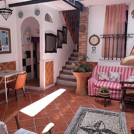 Pension Casa Fina Ruiz Almuñécar Exteriör bild